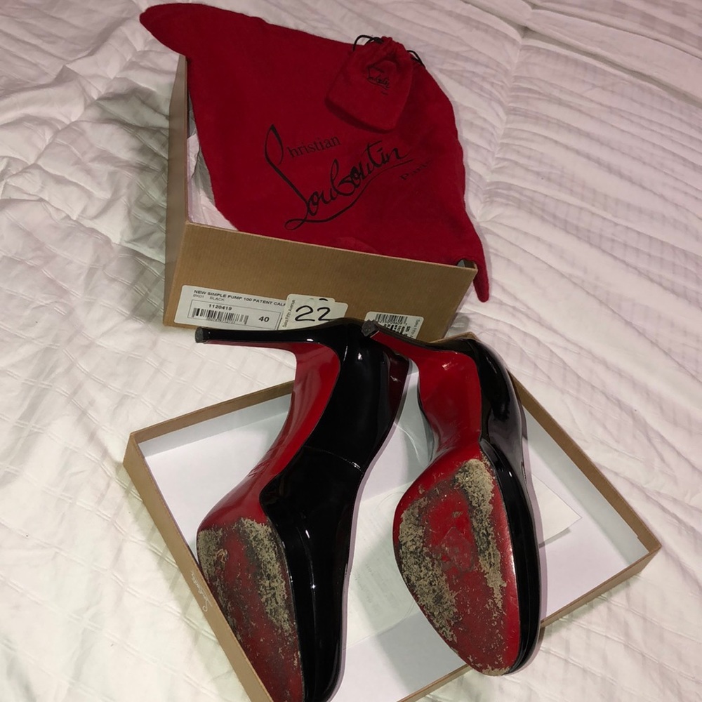 SOLD Worn Christian Louboutin Black 100 Pump